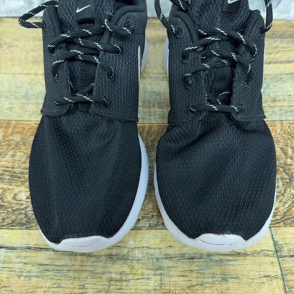 Nike Roshe Run One Black White Running Shoes 511882-094 Womens Size 7.5 - Picture 4 of 10